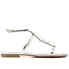 sandalia-vicenza-rasteira-prateada-metalizada-tiras-e-spikes-1
