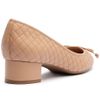 scarpin-arezzo-nude-matelasse-com-laco-e-salto-bloco-baixo-3