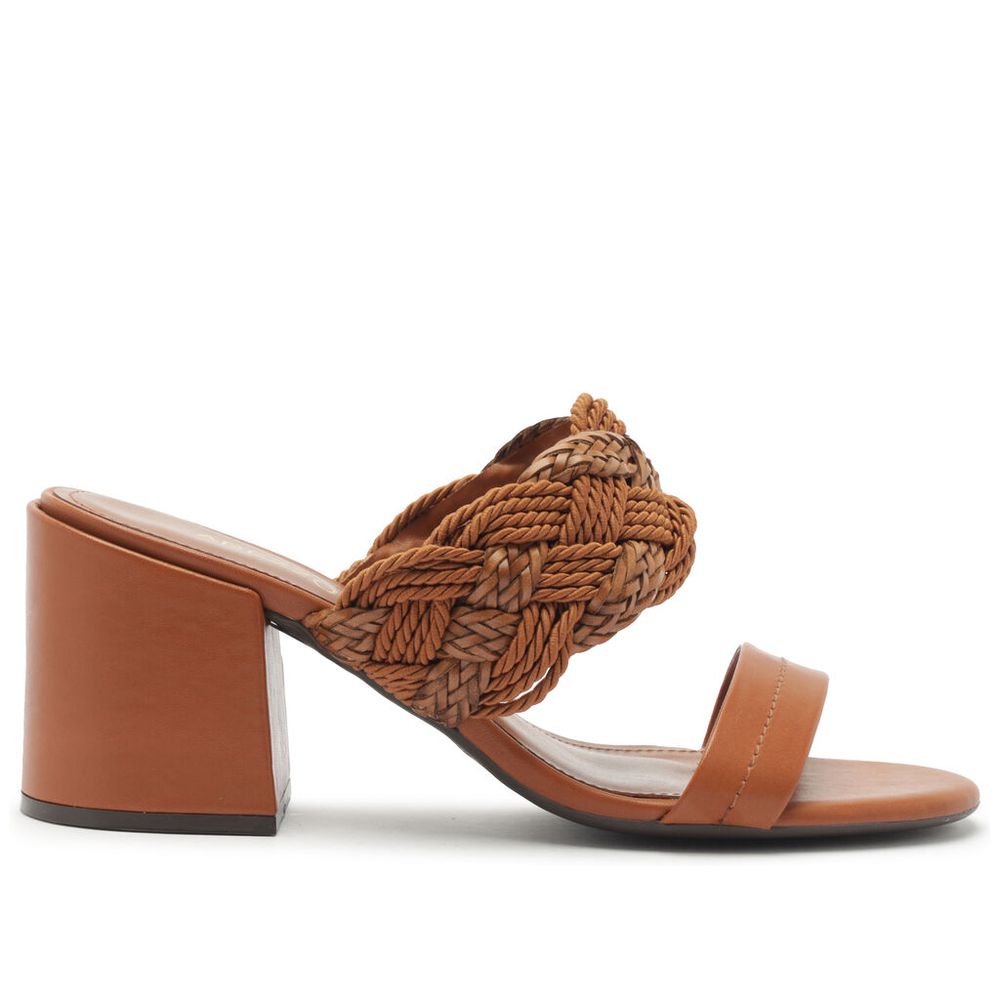 sandalia-arezzo-marrom-couro-bloco-tiras-largas-trancada-1 sandalia-arezzo-marrom-couro-bloco-tiras-largas-trancada-1