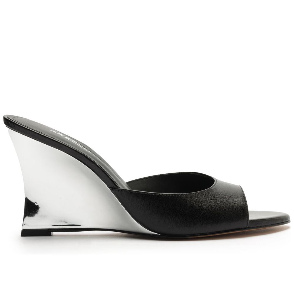 tamanco-arezzo-preto-couro-salto-alto-anabela-curvo-1 tamanco-arezzo-preto-couro-salto-alto-anabela-curvo-1