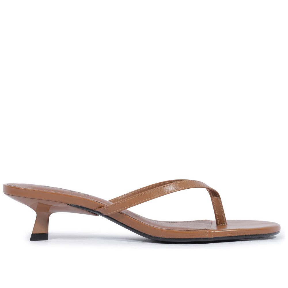sandalia-schutz-mule-tiras-salto-baixo-couro-marrom-1
