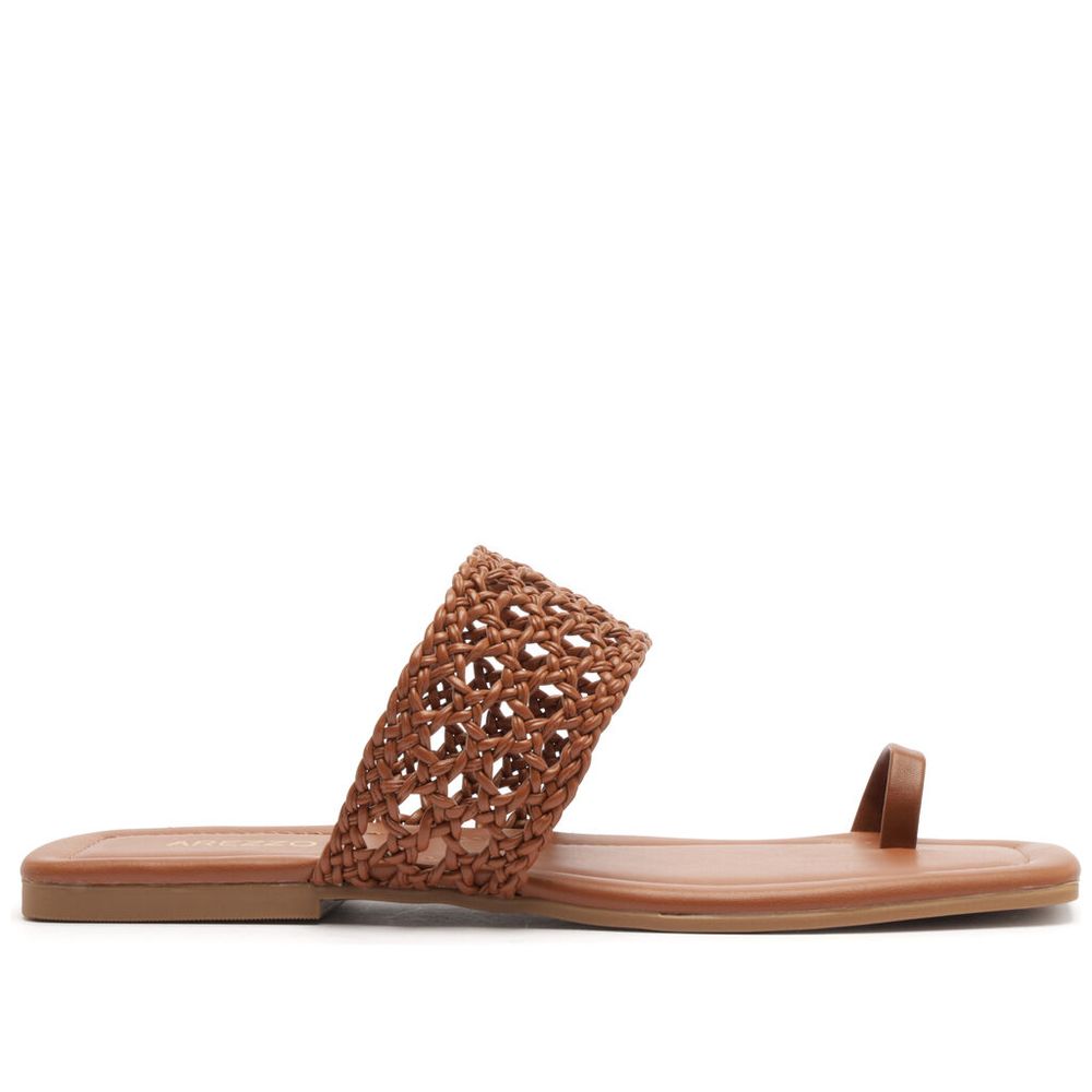 sandalia-arezzo-rasteira-marrom-tira-tramada-dedinho-1