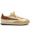 tenis-arezzo-fila-vintage-bege-detalhes-caramelo-1