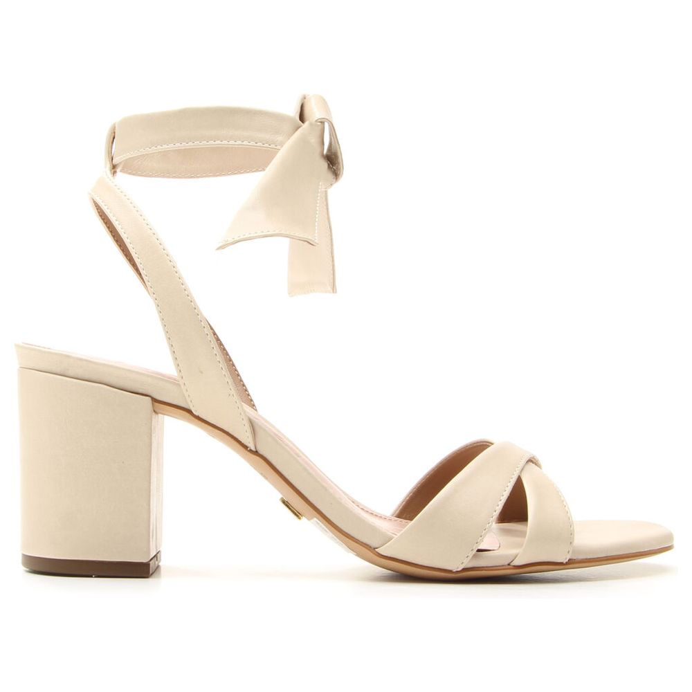 sandalia-vicenza-off-white-tiras-cruzadas-salto-bloco-laco-couro-1 sandalia-vicenza-off-white-tiras-cruzadas-salto-bloco-laco-couro-1