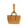 bag-charm-schutz-couro-caramelo-1