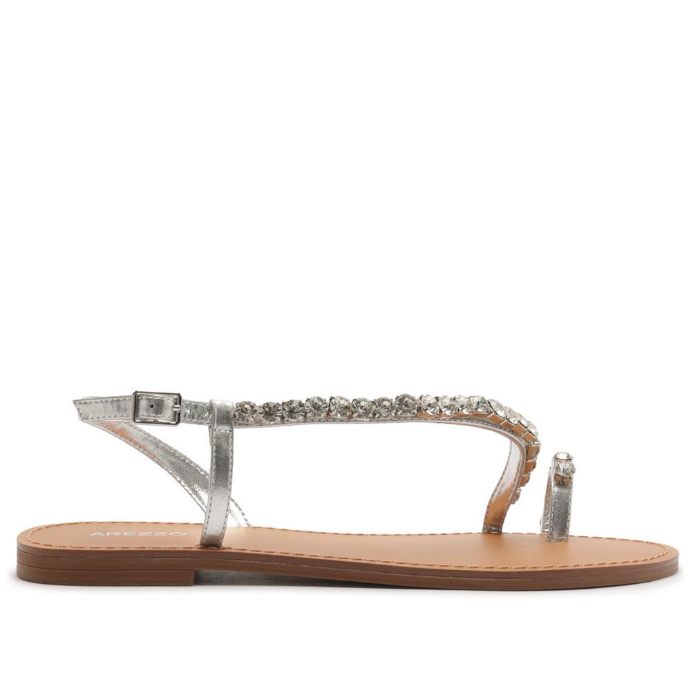 sandalia-arezzo-rasteira-couro-prateada-aplicacoes-pedrarias-1