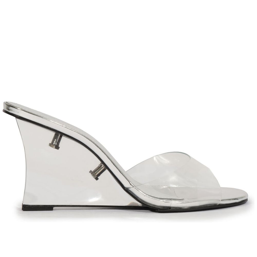 mule-schutz-verniz-prata-salto-alto-1 mule-schutz-verniz-prata-salto-alto-1