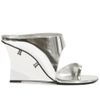 sandalia-schutz-mule-wedge-prateada-metalizada-1