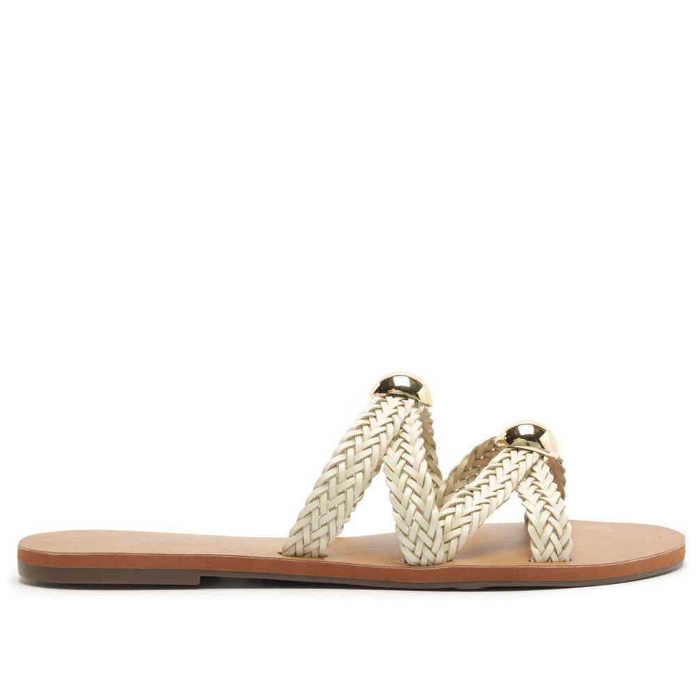 sandalia-anacapri-rasteira-tira-trancada-branca-adorno-metalico-1 sandalia-anacapri-rasteira-tira-trancada-branca-adorno-metalico-1