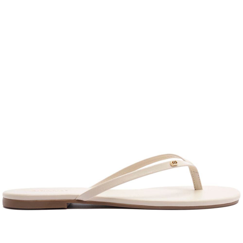 sandalia-arezzo-rasteira-off-white-flip-flop-detalhe-metal-1 sandalia-arezzo-rasteira-off-white-flip-flop-detalhe-metal-1