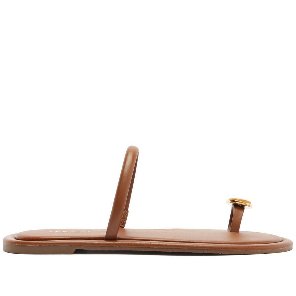 sandalia-arezzo-rasteira-caramelo-pedra-decorativa-dedeira-1 sandalia-arezzo-rasteira-caramelo-pedra-decorativa-dedeira-1