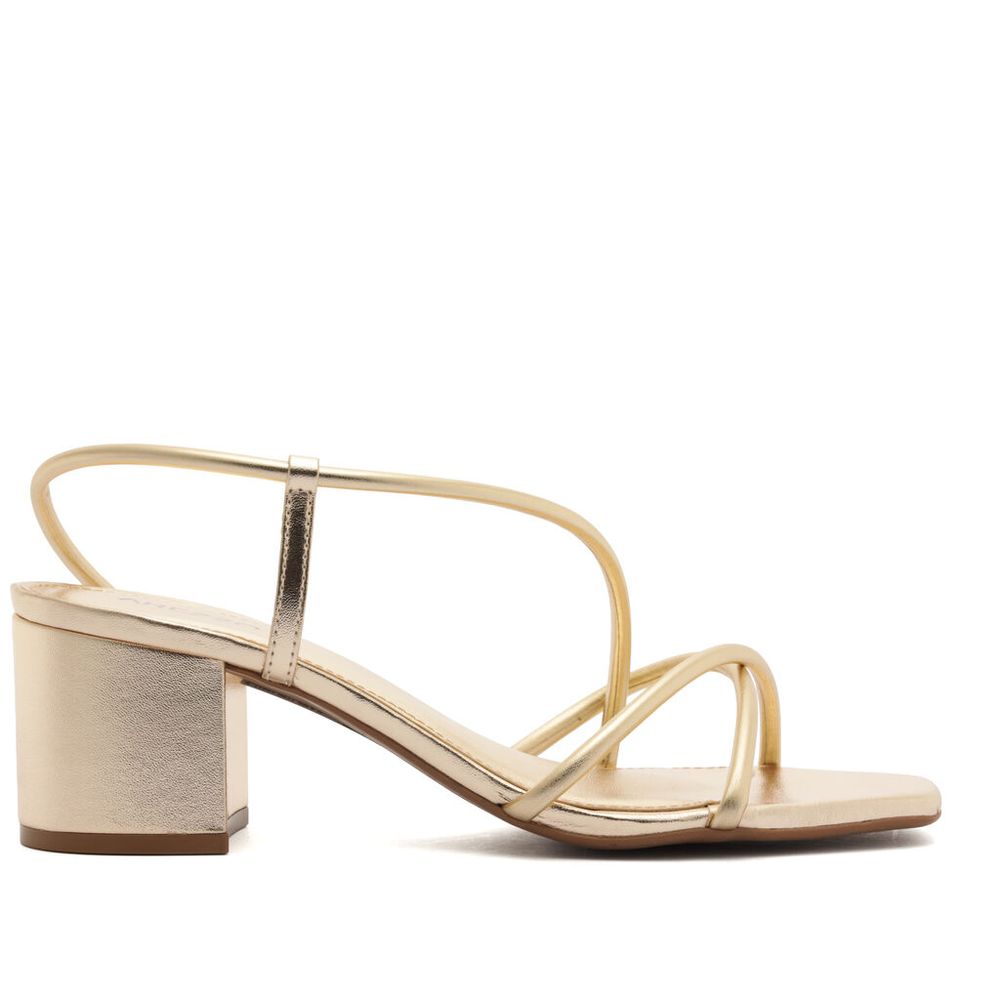 sandalia-arezzo-dourada-salto-bloco-tiras-finas-cruzadas-1