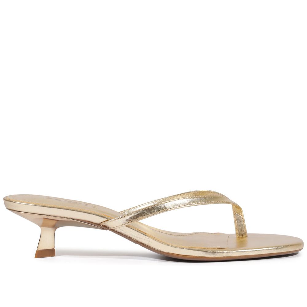 sandalia-schutz-mule-tiras-salto-baixo-couro-dourado-1