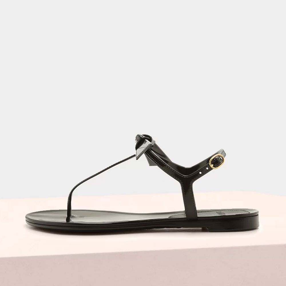 sandalia-rasteira-preta-alexandre-birman-1 sandalia-rasteira-preta-alexandre-birman-1