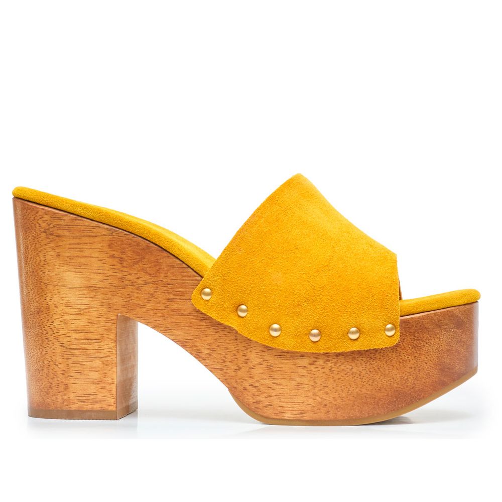 plataforma-carrano-suede-curcuma-1 plataforma-carrano-suede-curcuma-1